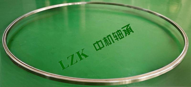超大尺寸等截面薄壁軸承LKG420XP0、LKG580XP0成功交付